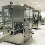 4 હેડ સર્વો ઓલિવ ઓઈલ પિસ્ટન ફિલિંગ આરઓપીપી મેટલ કેપ્સ કેપિંગ મશીન