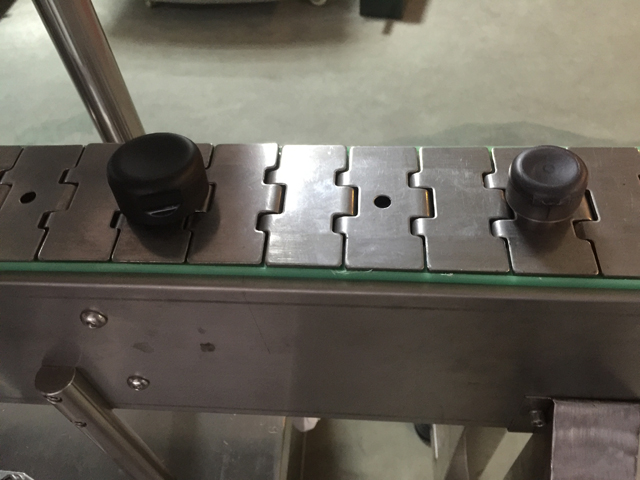 ટેપ્સ સ્લીવ લેબલીંગ મશીન.jpg