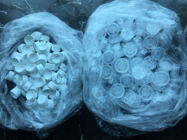 સંકોચો labeling.png પછી ટેપ નમૂનાઓ