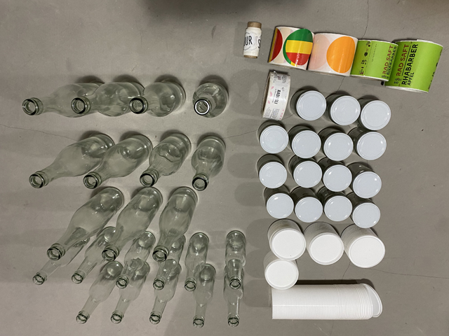 બોટલ રોલ્સ લેબલ ઢાંકણા નમૂનાઓ.JPG