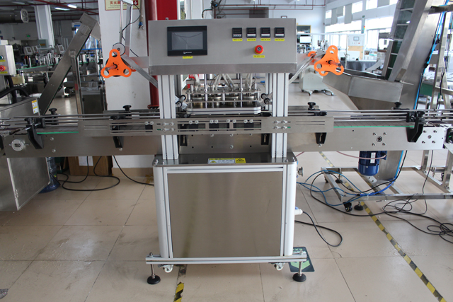 ગ્લાસ જાર સીલિંગ મશીન (3).JPG