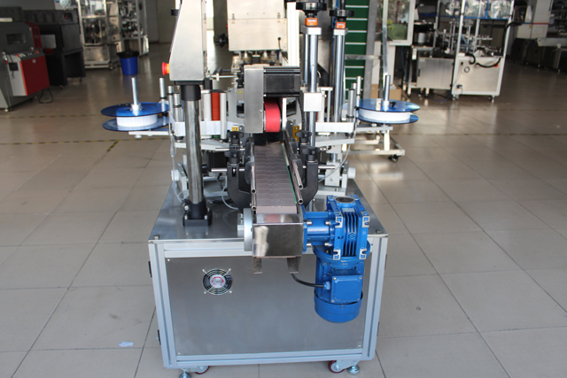 ડબલ સાઇડેડ લેબલર (3).JPG