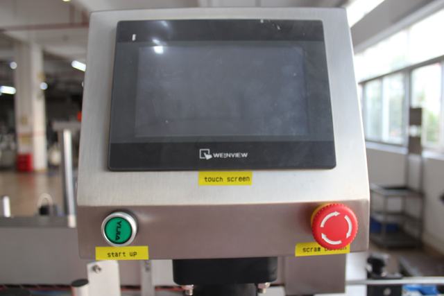 ડબલ સાઇડેડ લેબલર (1).JPG