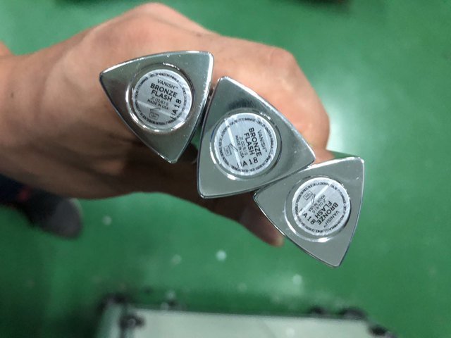 NO3 લેબલિંગ નમૂનાઓ lipstick.jpg