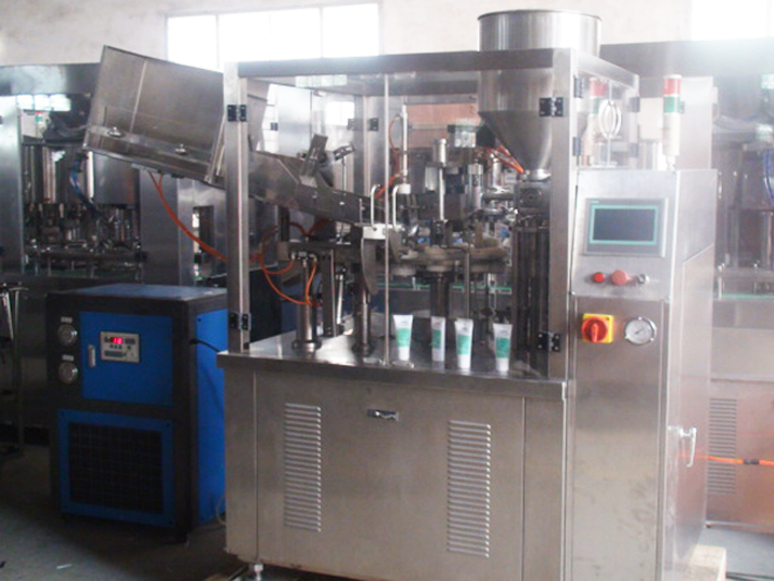 tubes filling sealing machines ટ્યુબ ફિલિંગ સીલિંગ સાધનો.jpg