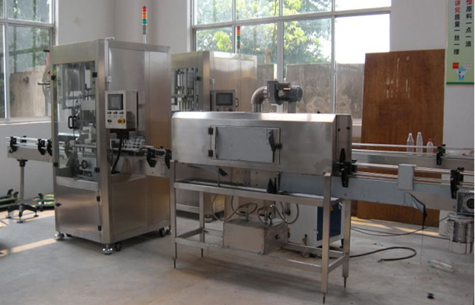 sleeve labeler equipments સ્લીવ-લેબલીંગ-4.jpg