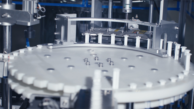 સિરીંજ ફિલિંગ capper.jpg