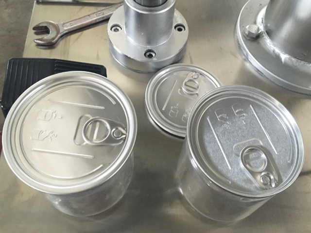 મેટલ કેન કેપીંગ મશીન.jpg