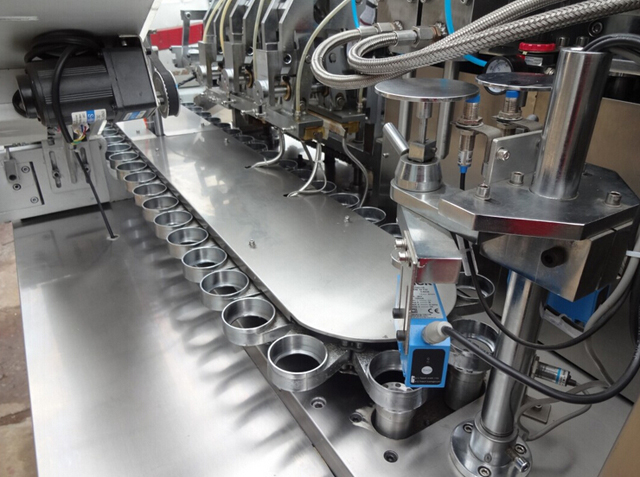 ટ્યુબ ફિલર sealer.jpg માટે વર્કિંગ પ્લેટ