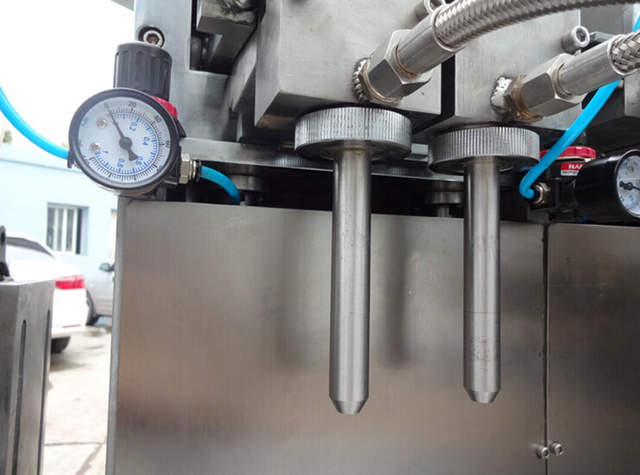 ડબલ ફિલિંગ nozzles.jpg