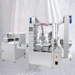 અનસ્ક્રેમ્બલર સાથે લિક્વિડ નાની બોટલ ફિલિંગ કેપિંગ લેબલિંગ મશીન