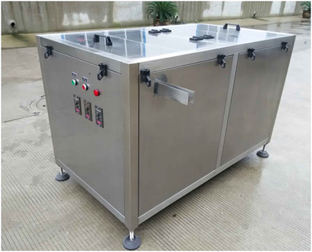 bottles.jpg ફીડિંગ માટે અનસ્ક્રેમ્બલર