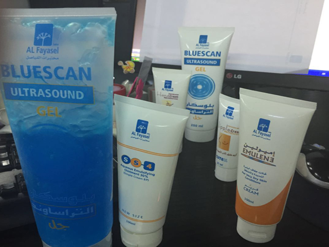 ક્રીમ filling.jpg માટે ટ્યુબ નમૂનાઓ