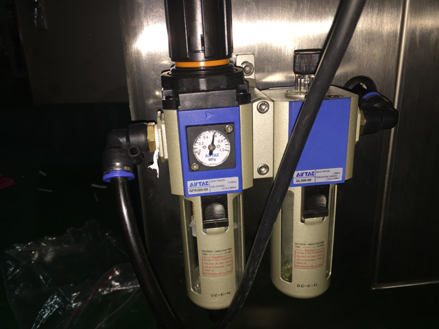 pneumatic part for filling sealing machine સીલિંગ મશીન.jpg ભરવા માટે હવાવાળો ભાગ