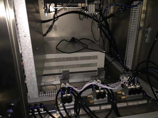 tubes filling sealing machine સીલિંગ સાધનો ટ્યુબ.jpg ભરવા માટે ઇલેક્ટ્રિક બોક્સ