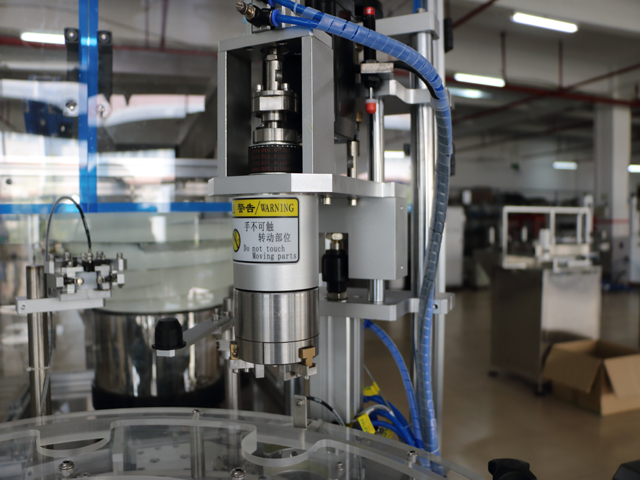 સ્ક્રુ CAPPER.jpg માટે કેપિંગ હેડ