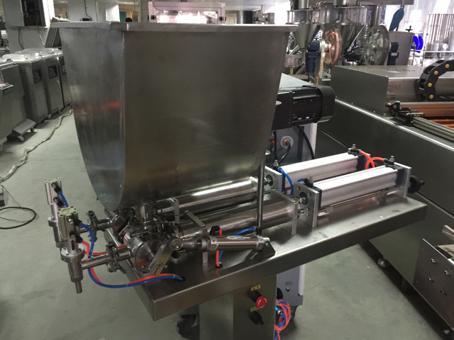 વર્ટિકલ ફિલિંગ મશીન નોઝલ.જેપીજી