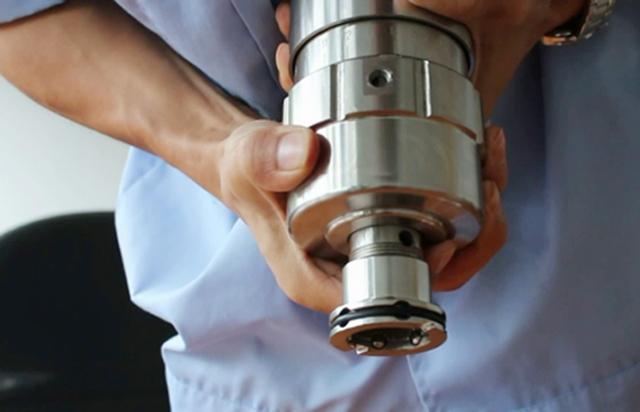 કેપિંગ હેડ (2).jpg